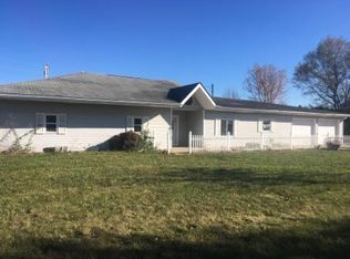 5798 Hunters Lndg, Atchison, KS 66002