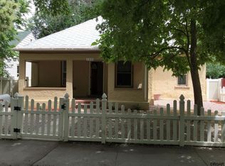 122 W 3rd St, Florence, CO 81226