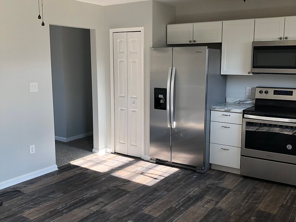 New stainless appliances
