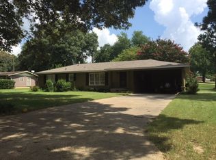1208 Robin Rd, Jonesboro, AR 72401
