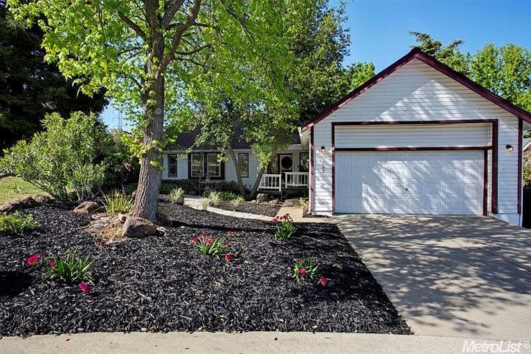 1st image of 109 Seafarer Ct