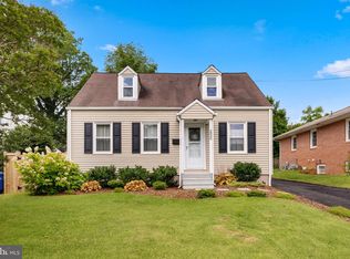 2800 W George Mason Rd, Falls Church, VA 22042