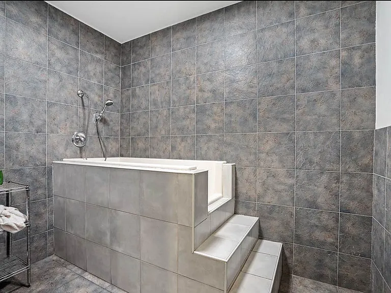 100 Maspeth Ave #4C — Photo 17