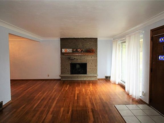 Spacious living room with gas fireplace