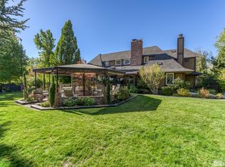 220 Moore Ln, Reno, NV 89509