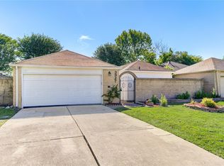 3927 Summit Valley Dr, Houston, TX 77082