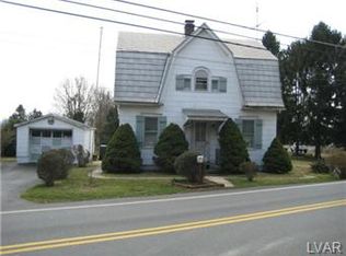 5346 Cetronia Rd, Allentown, PA 18106