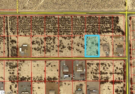 2nd image of 1080 W Gee St