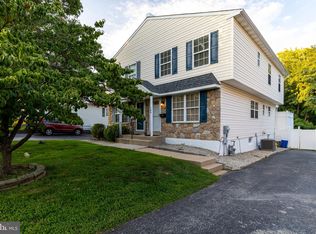 189 Burk Ave, Ridley Park, PA 19078