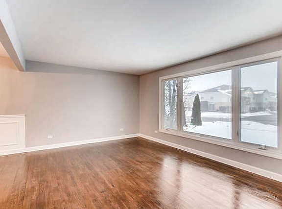 5th image of 18030 Vista Dr