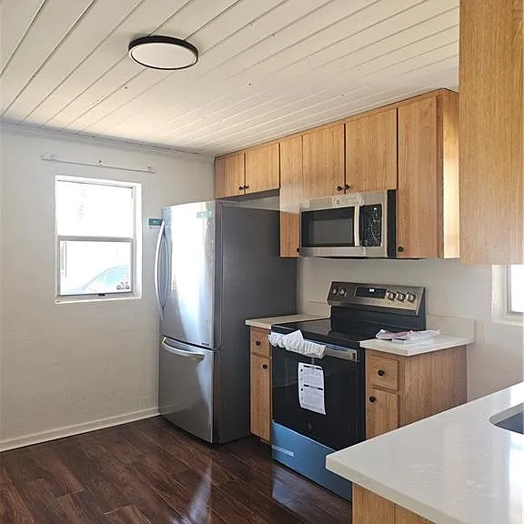2657 Lafayette St — Photo 5