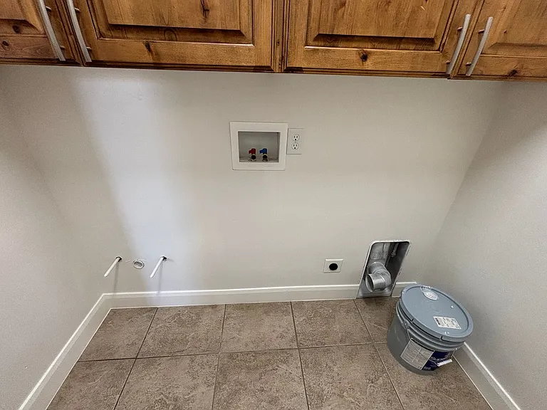 750 W 350 N — Photo 34