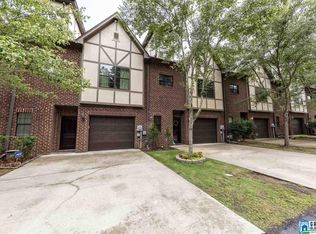 356 Amber Ln, Hoover, AL 35226