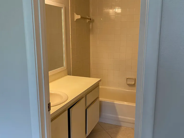 3958 Atrium Dr — Photo 53