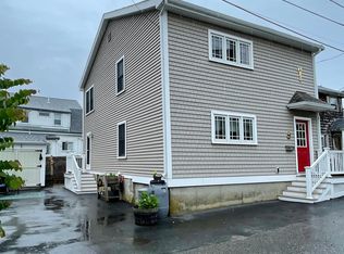 42 Sea View Ave, Nahant, MA 01908