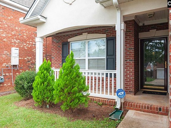 2nd image of 205 Palm Hill Ct