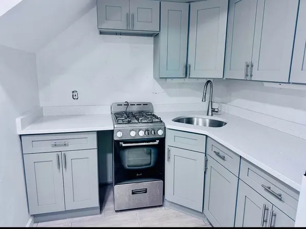 35-26 33rd Street image 1 of 6