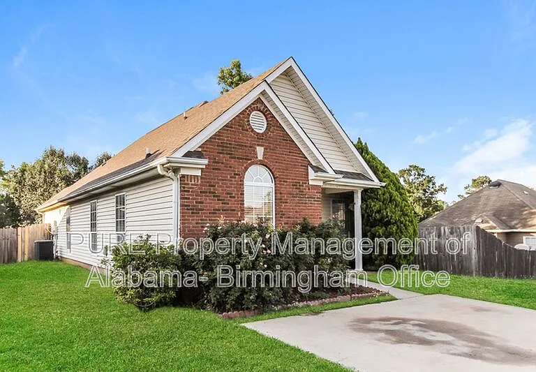 108 Flagstone Ln — Photo 2