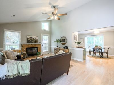 200 W Woodcroft Pkwy APT 49C, Durham, NC, 27713