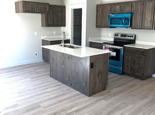 4025 S Sage Wood Ave, Mapleton, UT 84664