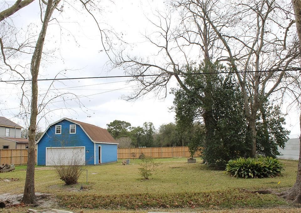 1st image of 5322 Holly Ave