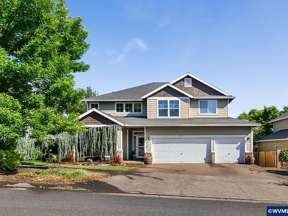2nd image of 2737 Arroyo Ridge Dr NW