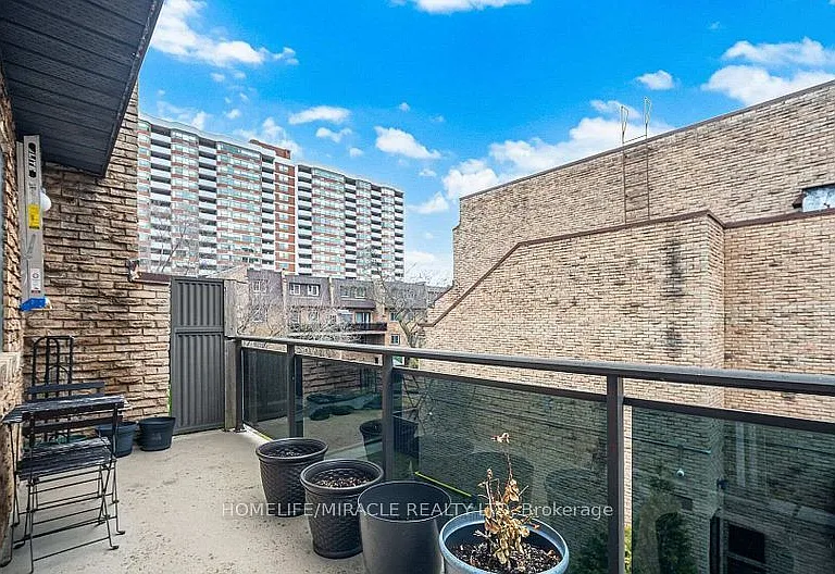 140 Ling Rd #103 — Photo 21
