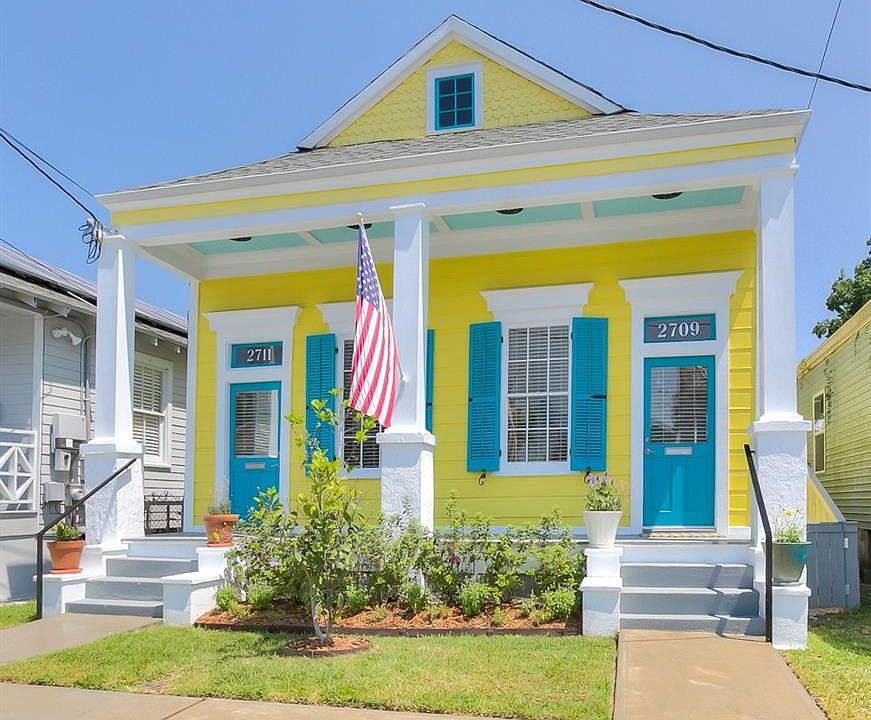 1st image of 2709-11 Valence St
