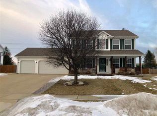 809 Indian Dancer Trl, Belvidere, IL 61008