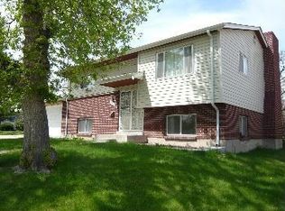 6107 Vivian Ct, Arvada, CO 80004