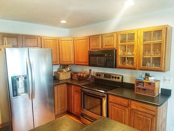 5th image of 1355 Eastfield Ct