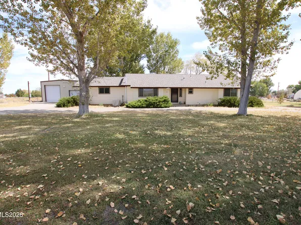 63 W Tucker Ln, Yerington, NV 89447