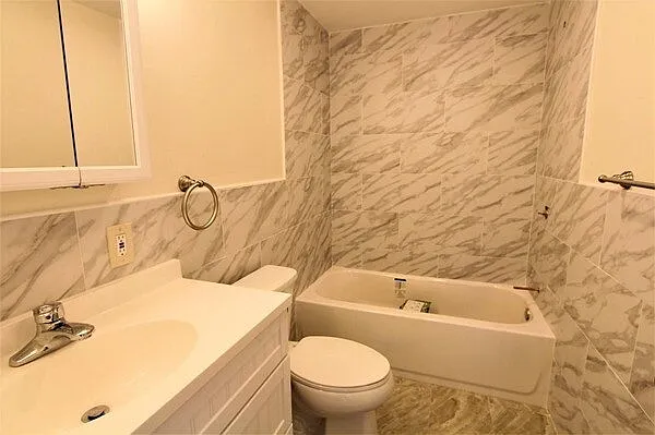 27 Fallon Ct — Photo 11