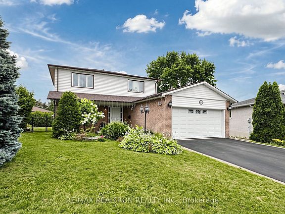 3rd image of 349 Siena Ct