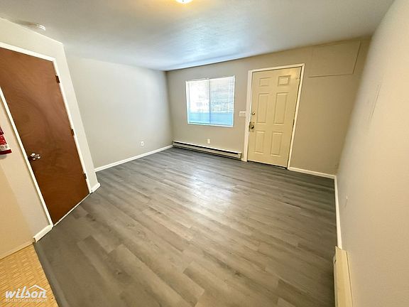 4th image of 201-203 Oak St #13