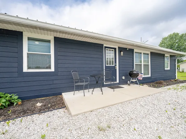 2468 W County Road 25 N, Greencastle, IN 46135