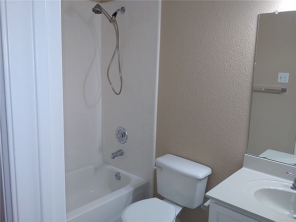4th image of 1503 Cedar Hills Blvd