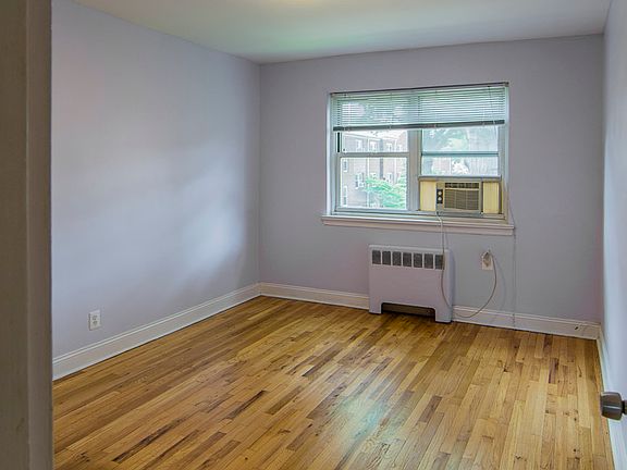 2nd image of 1491 E Terrace Cir APT 4