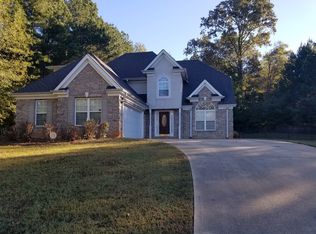 40 Carriage Park Ct, Oxford, GA 30054