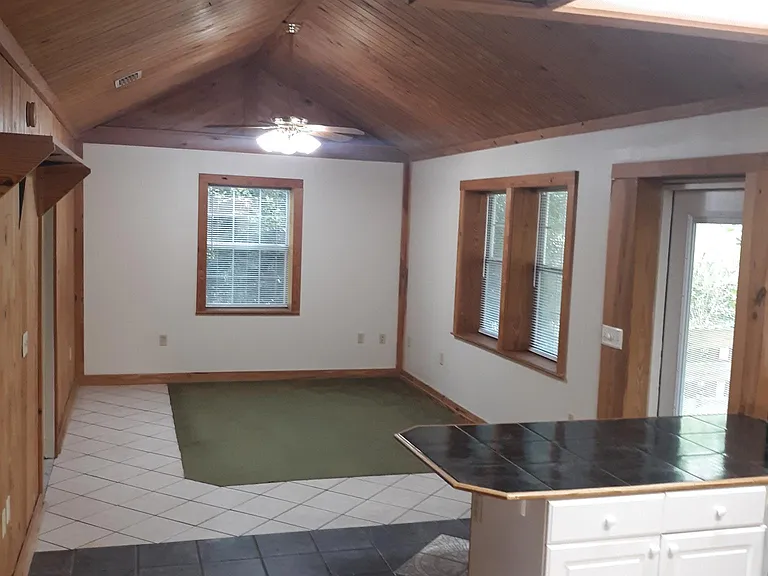 6380 Airline Rd — Photo 12