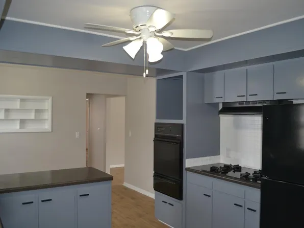 724 Park Ave, Story City, IA 50248