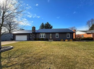 62 Renfrew Dr, Shelby, OH 44875