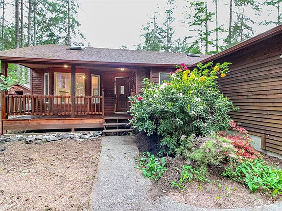 2nd image of 13810 Sandy Point West NW