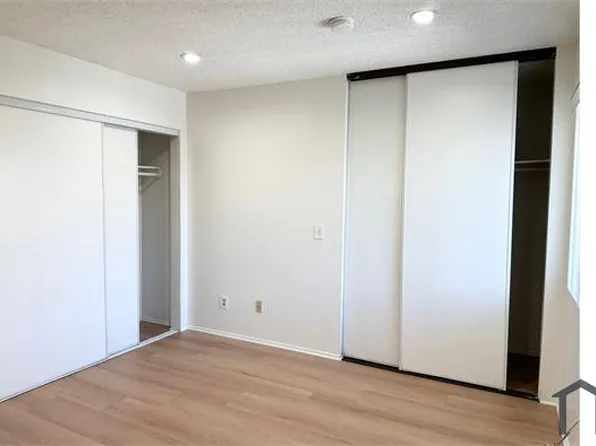 534 N Heliotrope Dr APT 2, Los Angeles, CA 90004