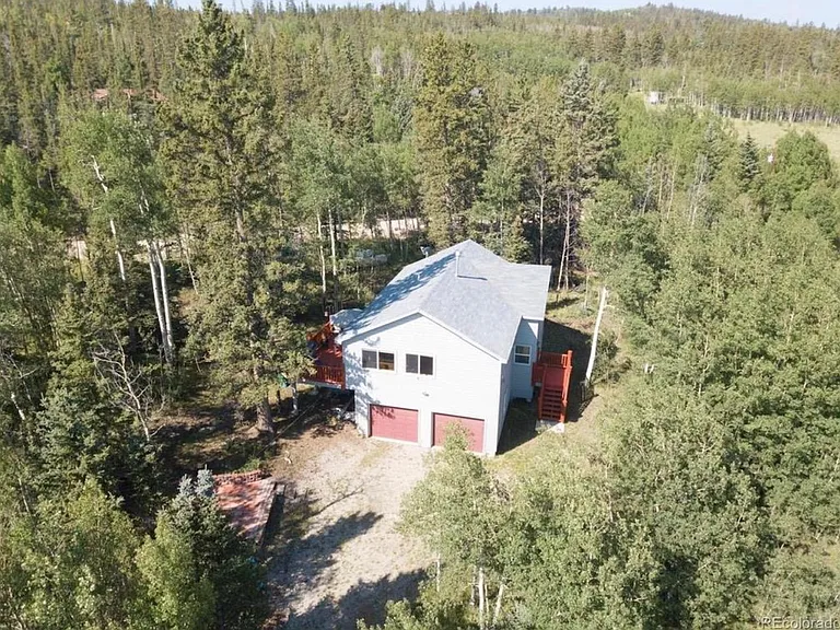 4 bedroom/2 car garage/ on 2 plus acres
