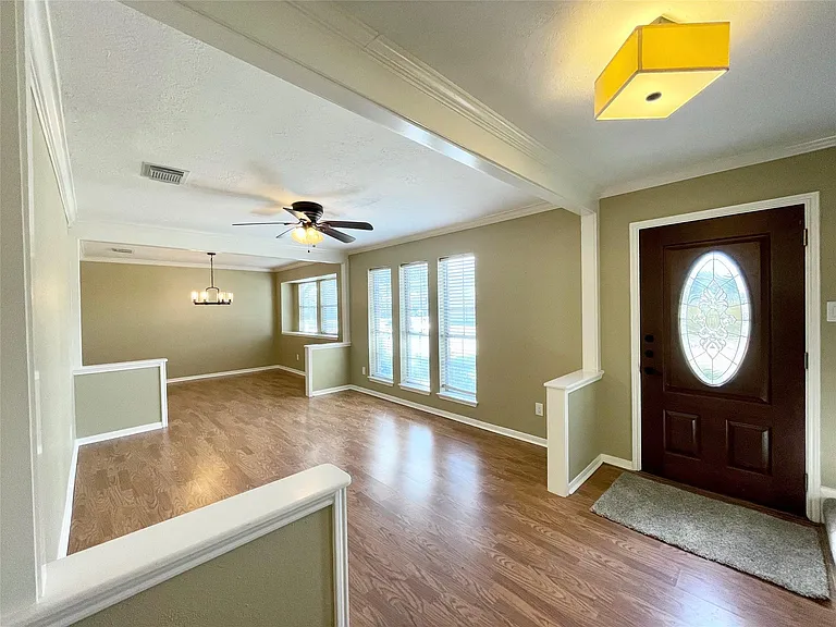 15006 Elmont Dr — Photo 15