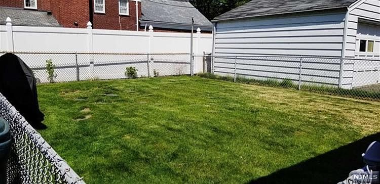 2nd image of 784 Hartwell St