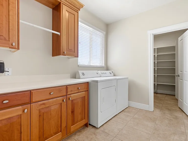 2191 S 550 W — Photo 10