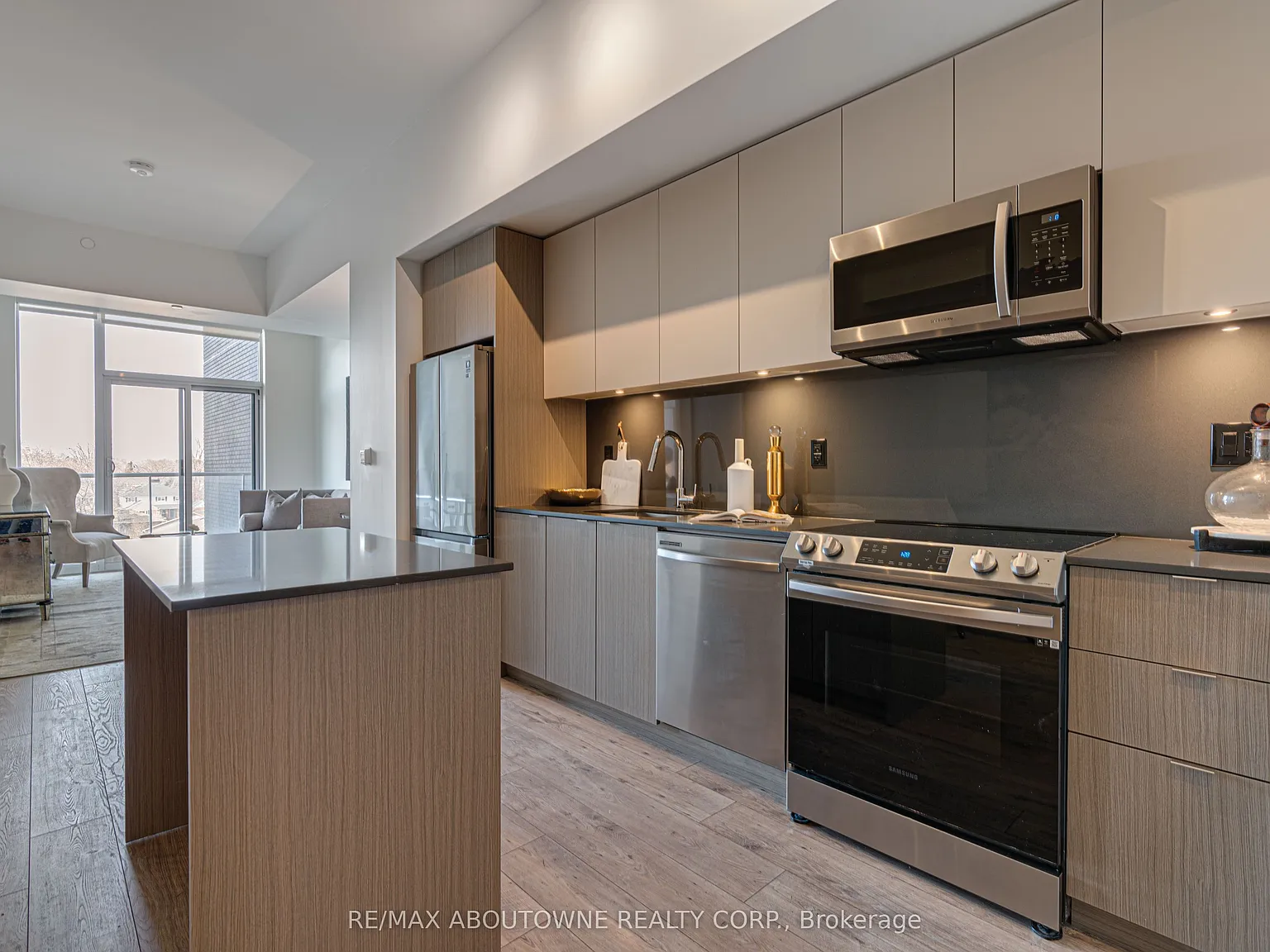 2 bed, $3,650 — Photo 4