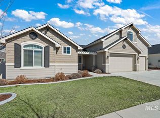 1052 E Whitetail St, Kuna, ID 83634